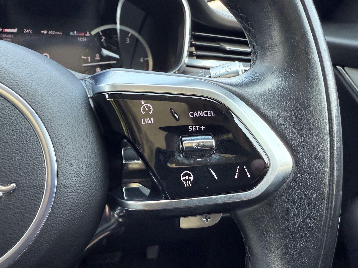 Used Jaguar F-Pace 2021 for sale - 76326748: Photo 22