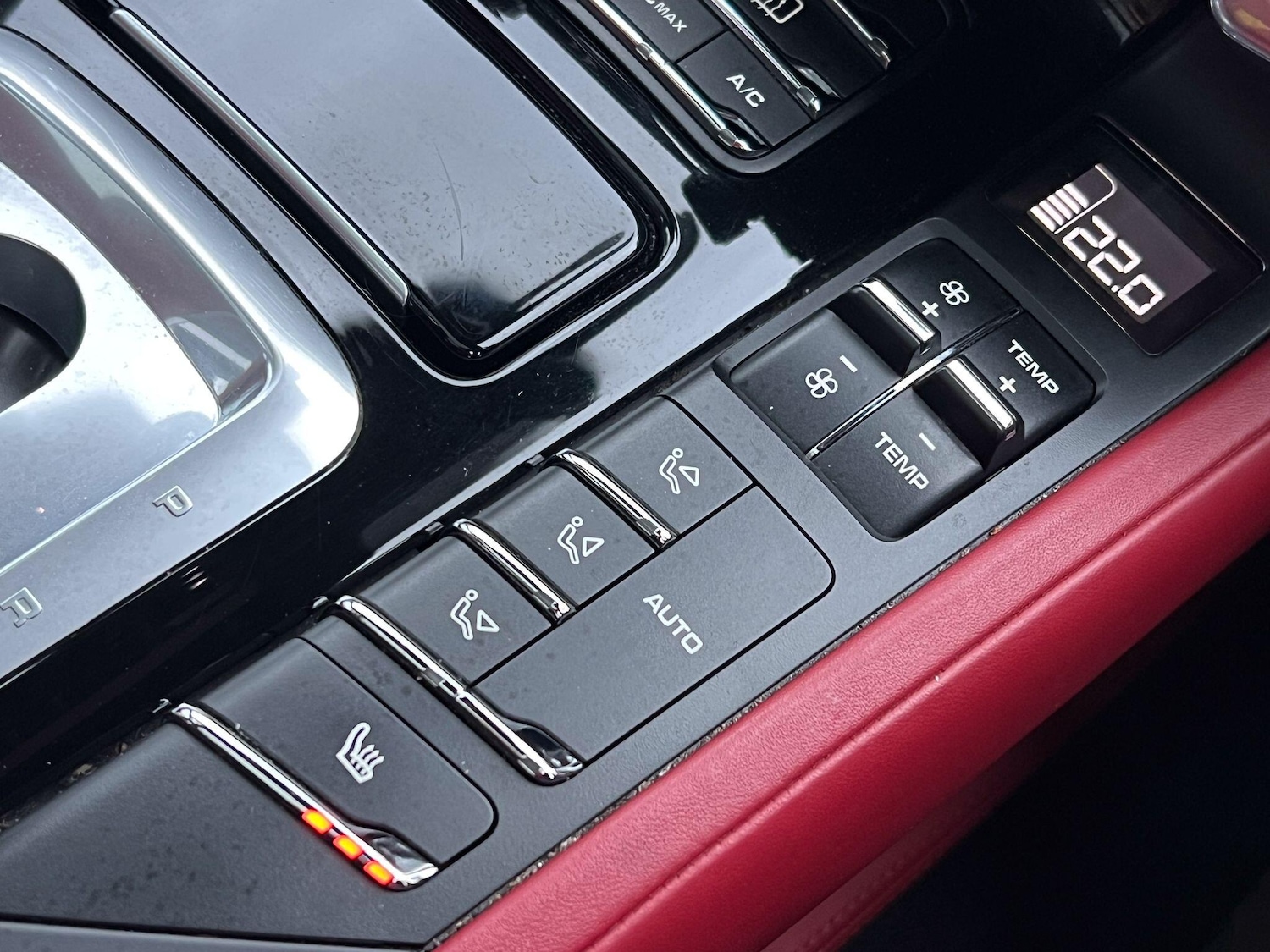 Used Porsche Cayenne 2015 for sale - 77144453: Photo 29