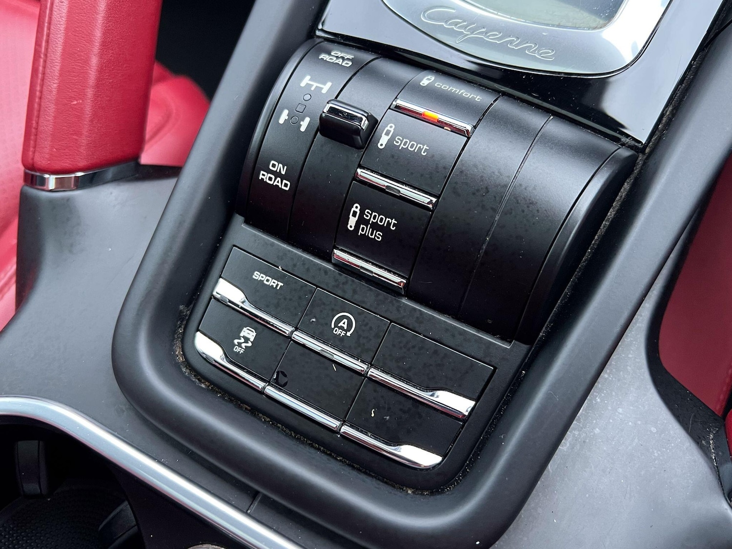 Used Porsche Cayenne 2015 for sale - 77144453: Photo 31