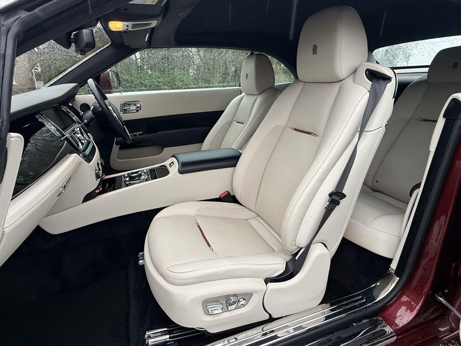 Used Rolls-Royce Silver Dawn 2016 for sale - 76585302: Photo 12