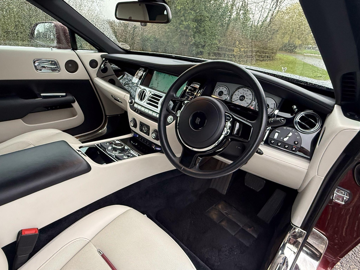 Used Rolls-Royce Silver Dawn 2016 for sale - 76585302: Photo 16