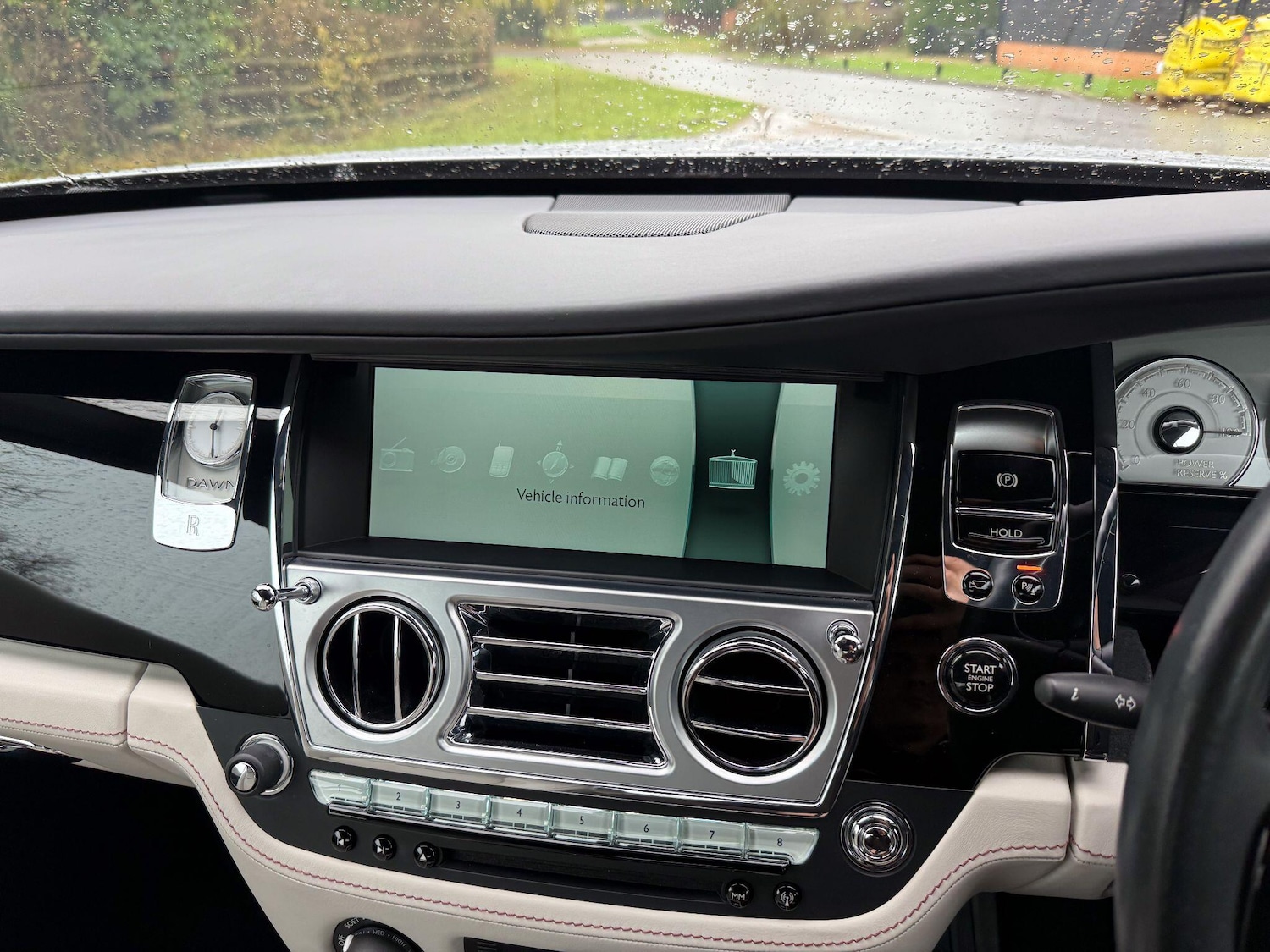 Used Rolls-Royce Silver Dawn 2016 for sale - 76585302: Photo 19