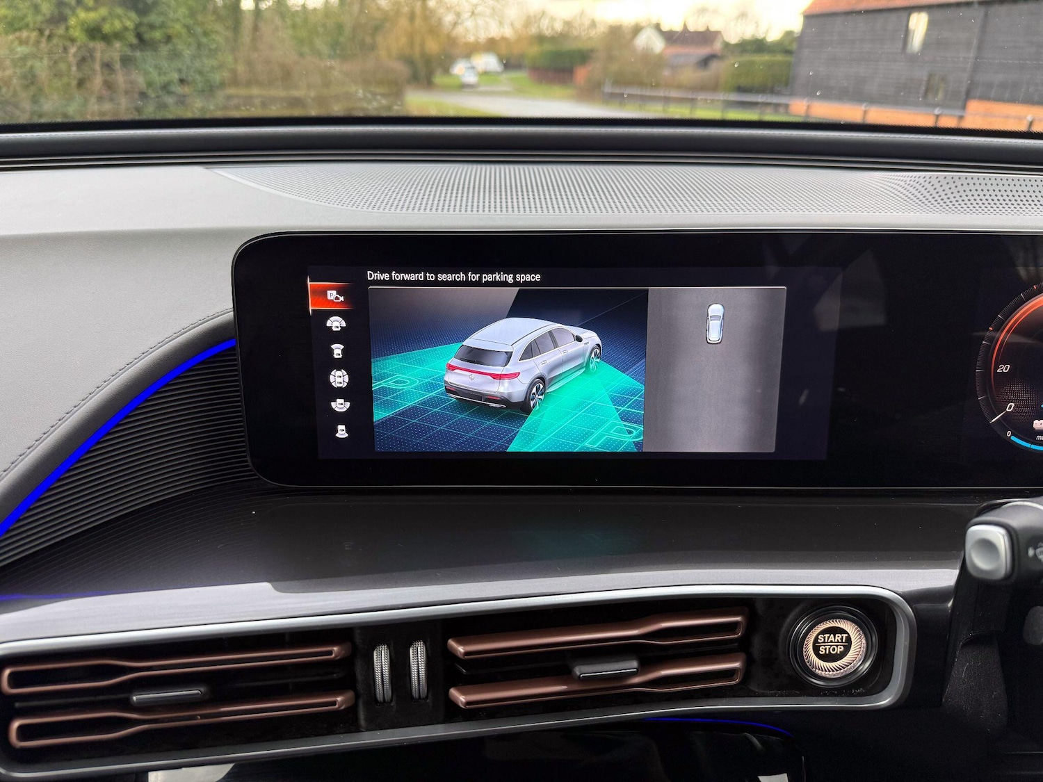 Used Mercedes-Benz EQC 2022 for sale - 77469211: Photo 36