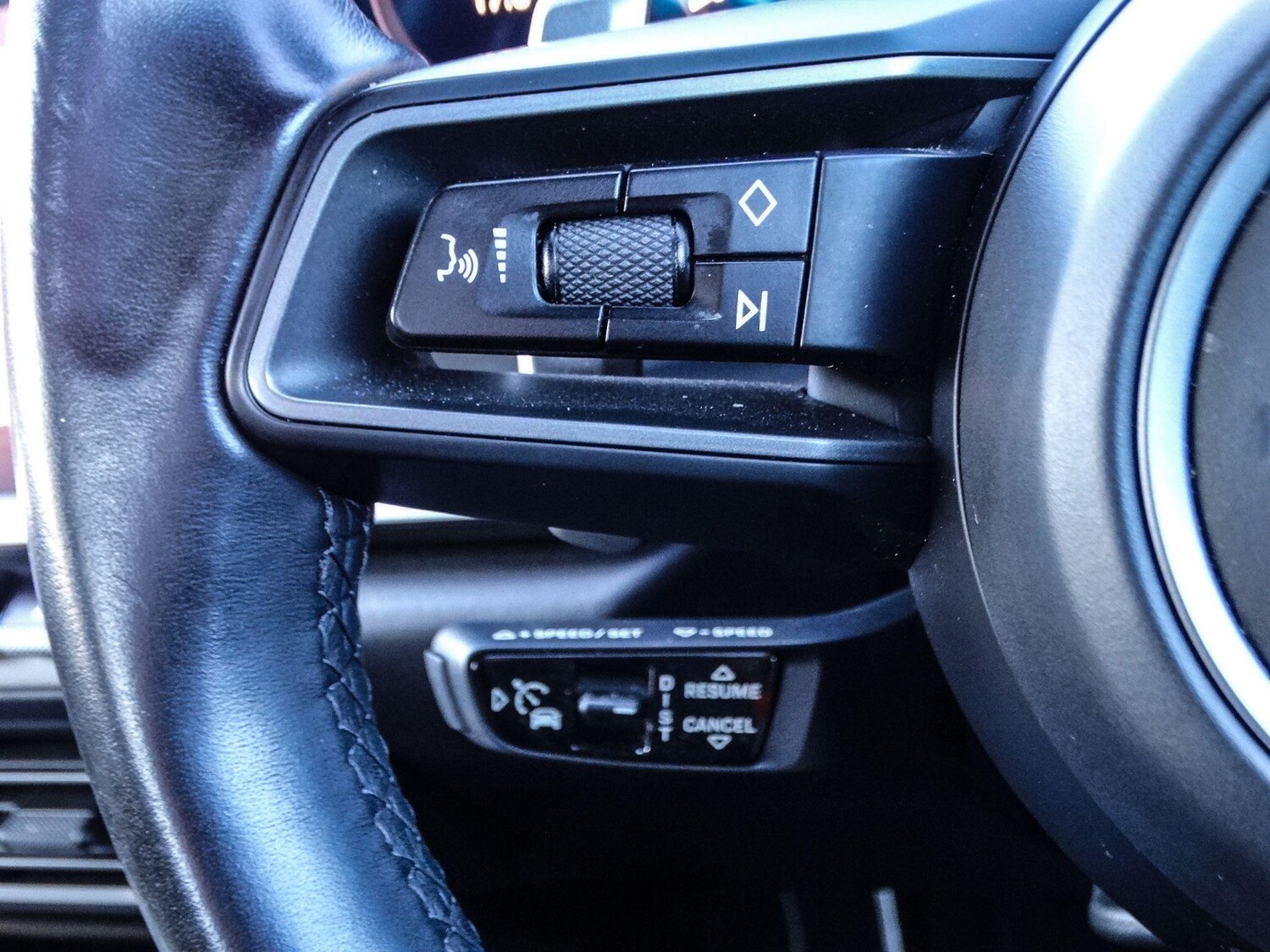 Used Porsche 911 2019 for sale - 78157437: Photo 37