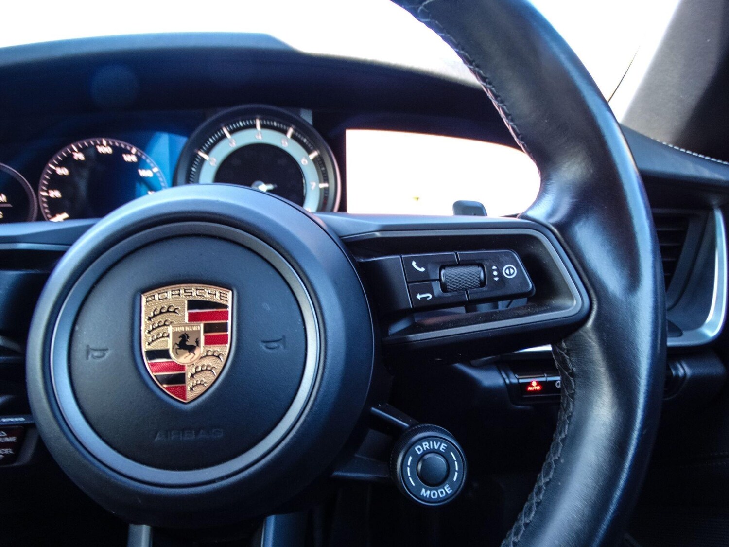 Used Porsche 911 2019 for sale - 78157437: Photo 39