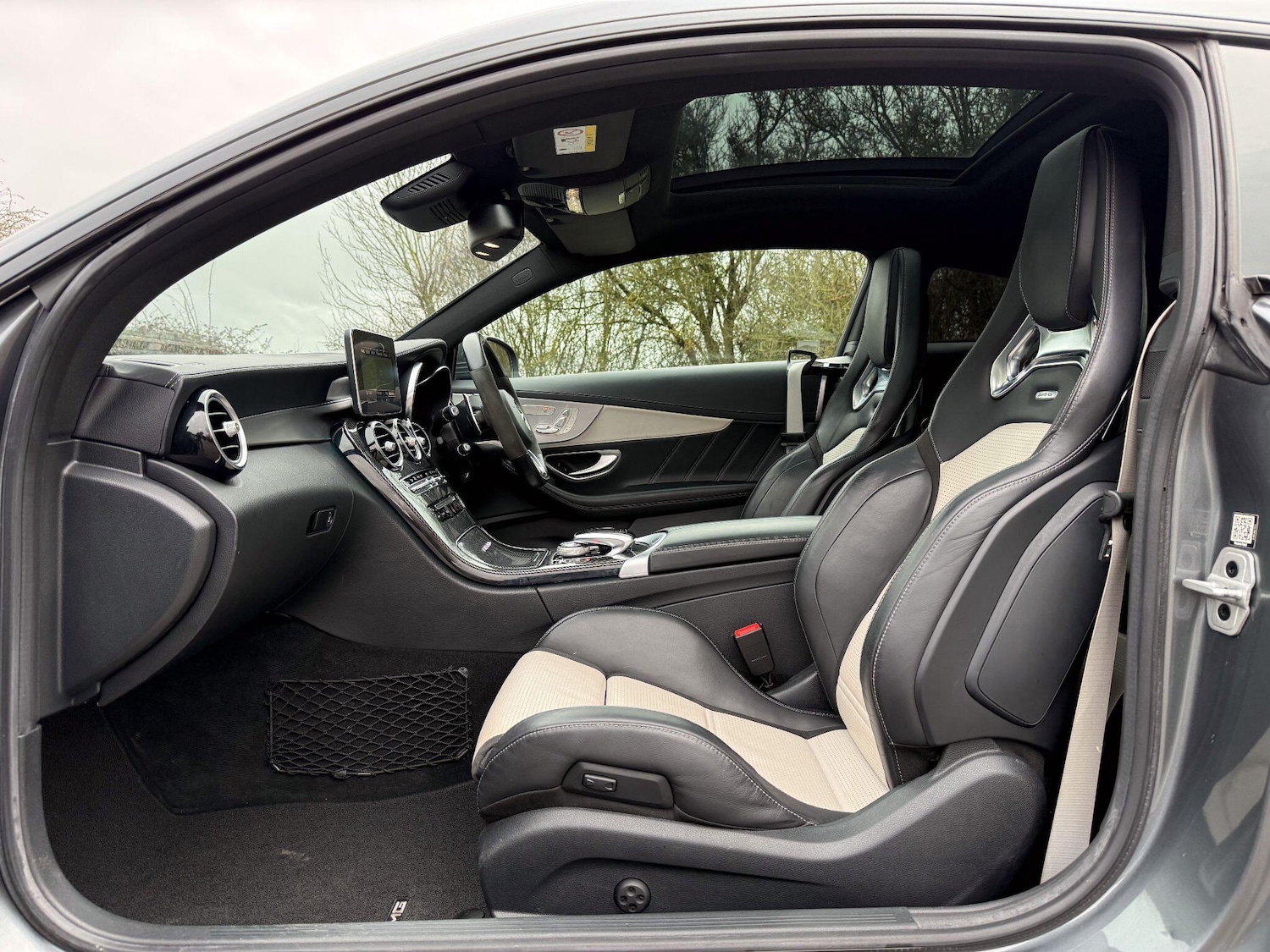 Used Mercedes-Benz C Class 2018 for sale - 77291915: Photo 3