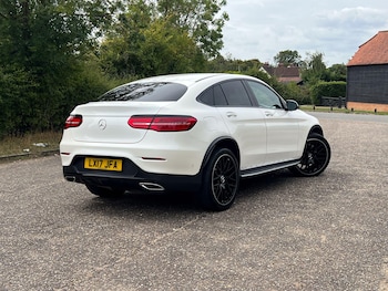 Used Mercedes-Benz GLC 2017 for sale - 75520836: Photo