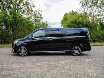 Used Mercedes-Benz V-Class 2025 for sale - 79766925: Photo
