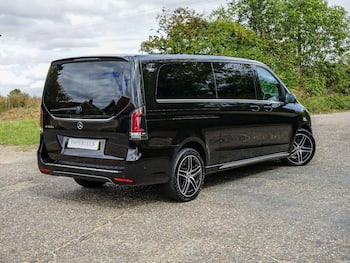 Used Mercedes-Benz V-Class 2025 for sale - 79766925: Photo