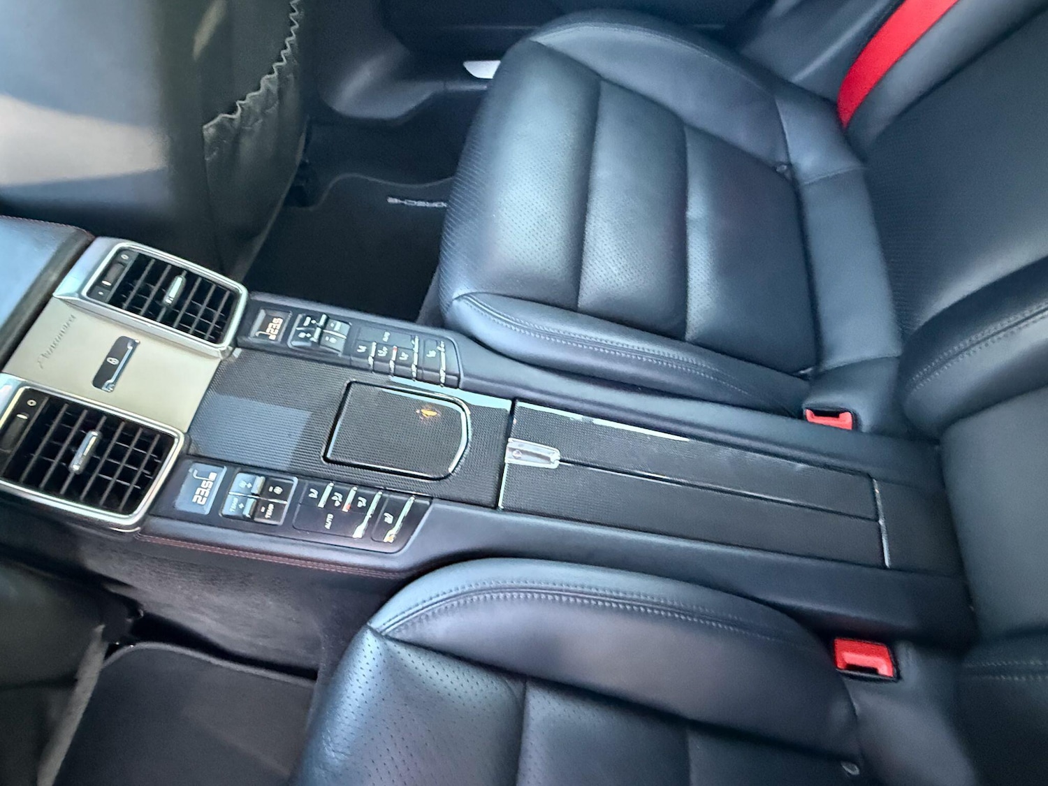 Used Porsche Panamera 2015 for sale - 76597029: Photo 15