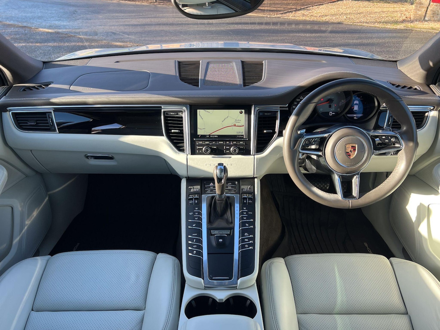 Used Porsche Macan for sale - 77345191: Photo 8