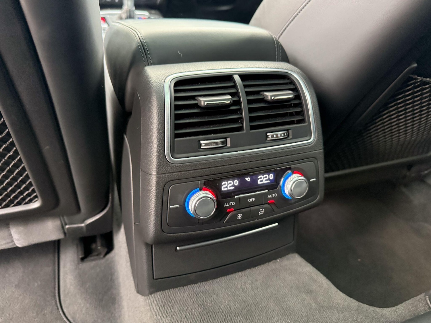 Used Audi RS6 Avant 2015 for sale - 76619941: Photo 14