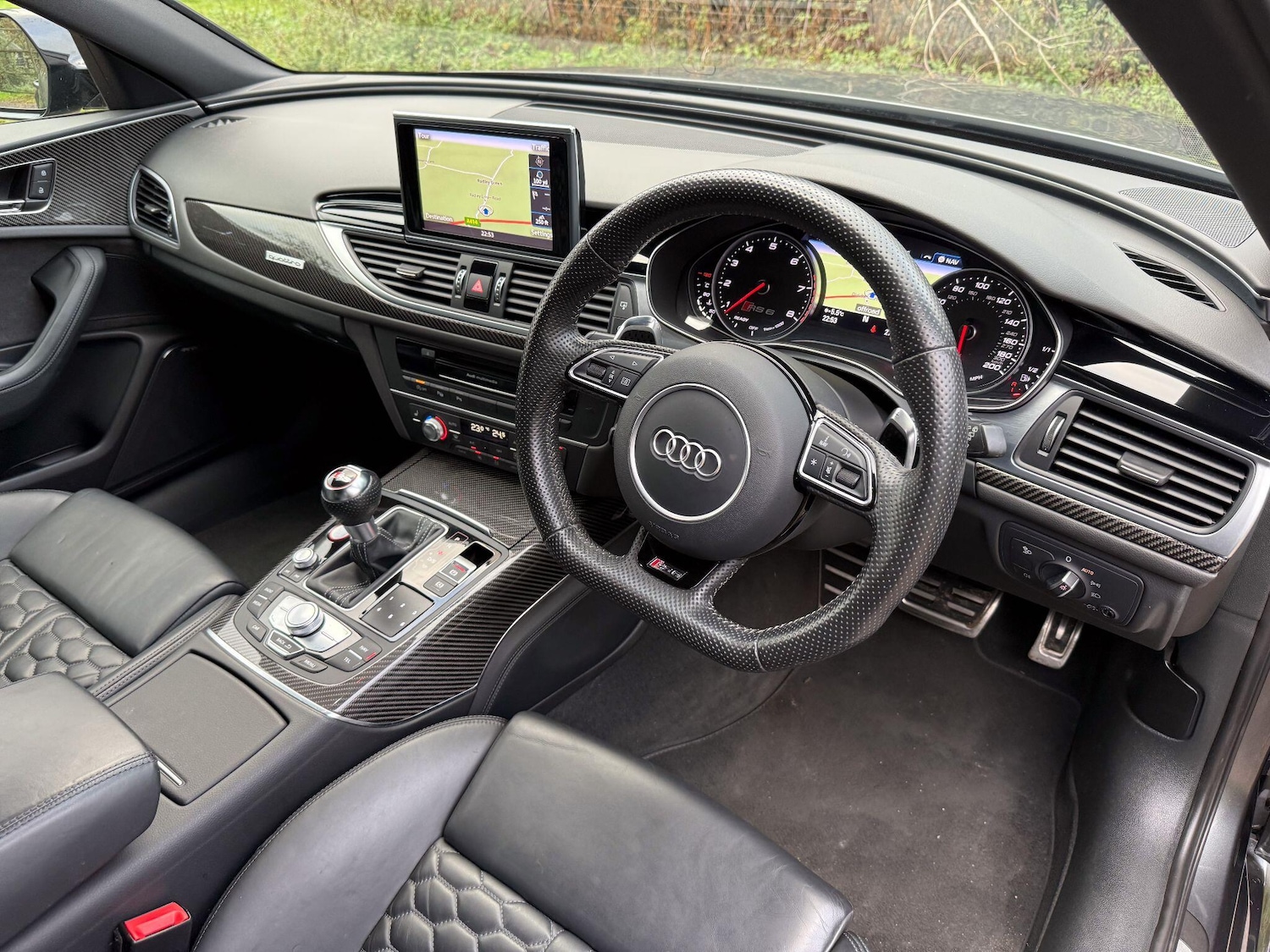 Used Audi RS6 Avant 2015 for sale - 76619941: Photo 8