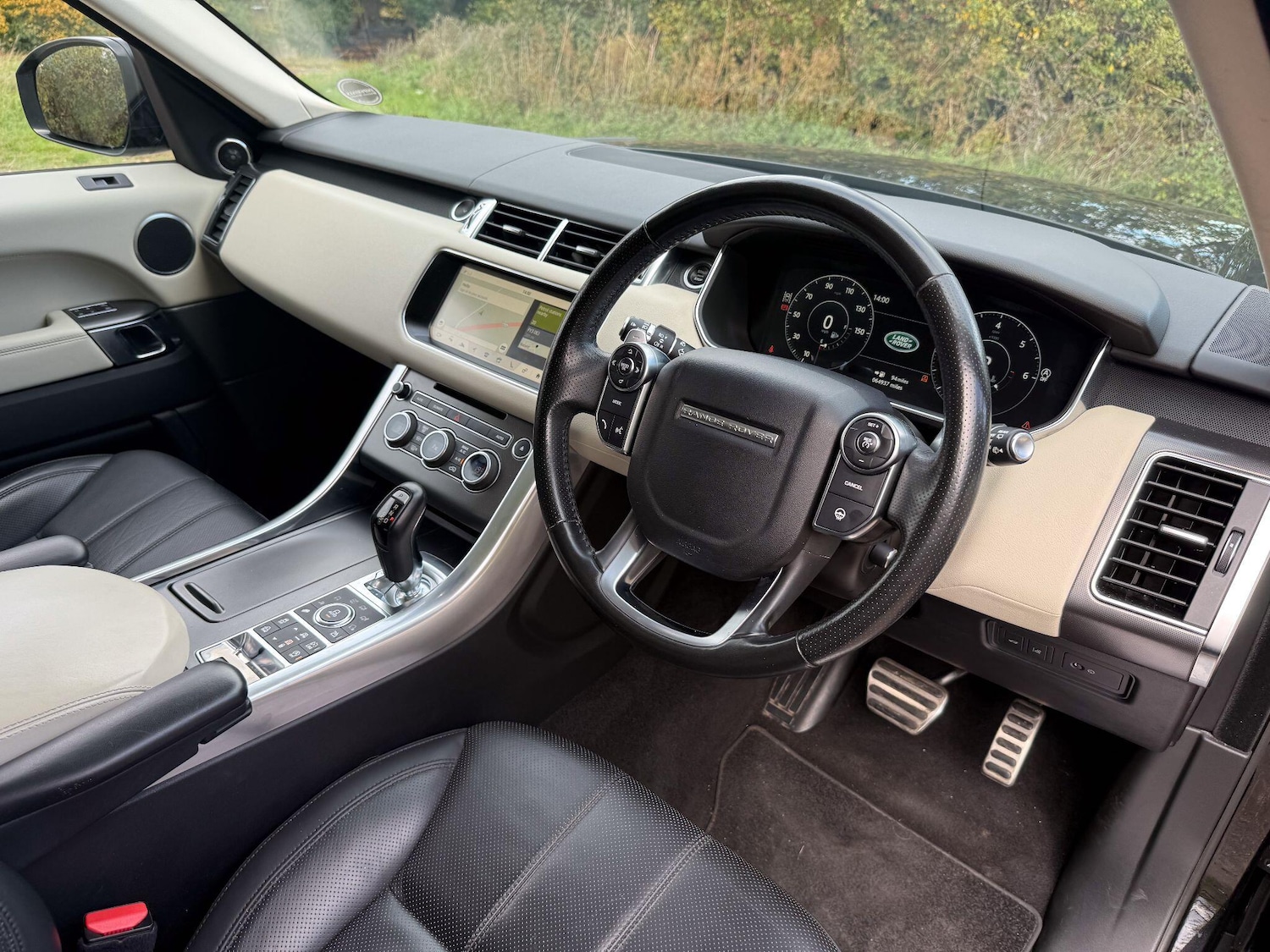 Used Land Rover Range Rover Sport 2017 for sale - 76381038: Photo 14