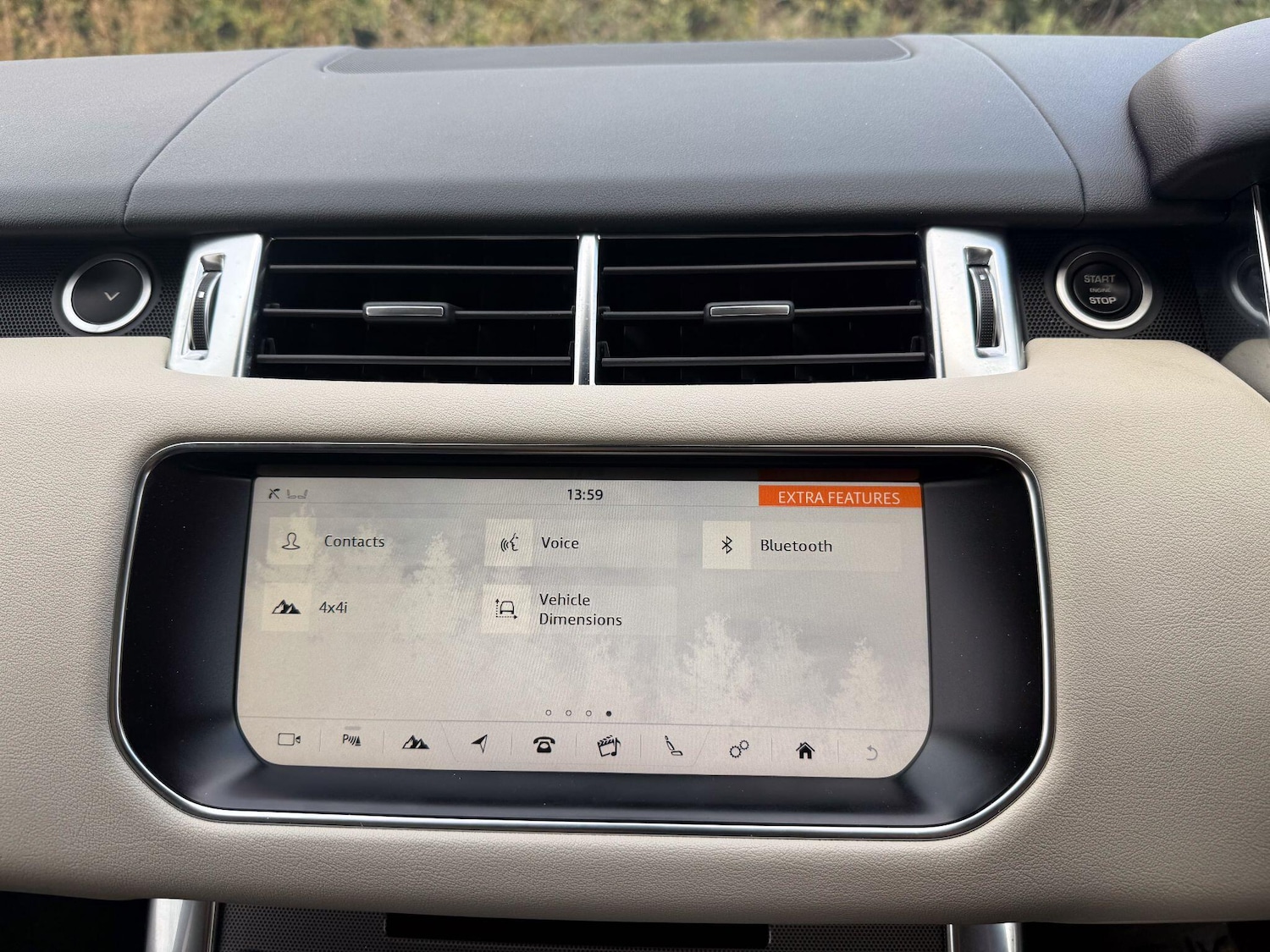 Used Land Rover Range Rover Sport 2017 for sale - 76381038: Photo 18