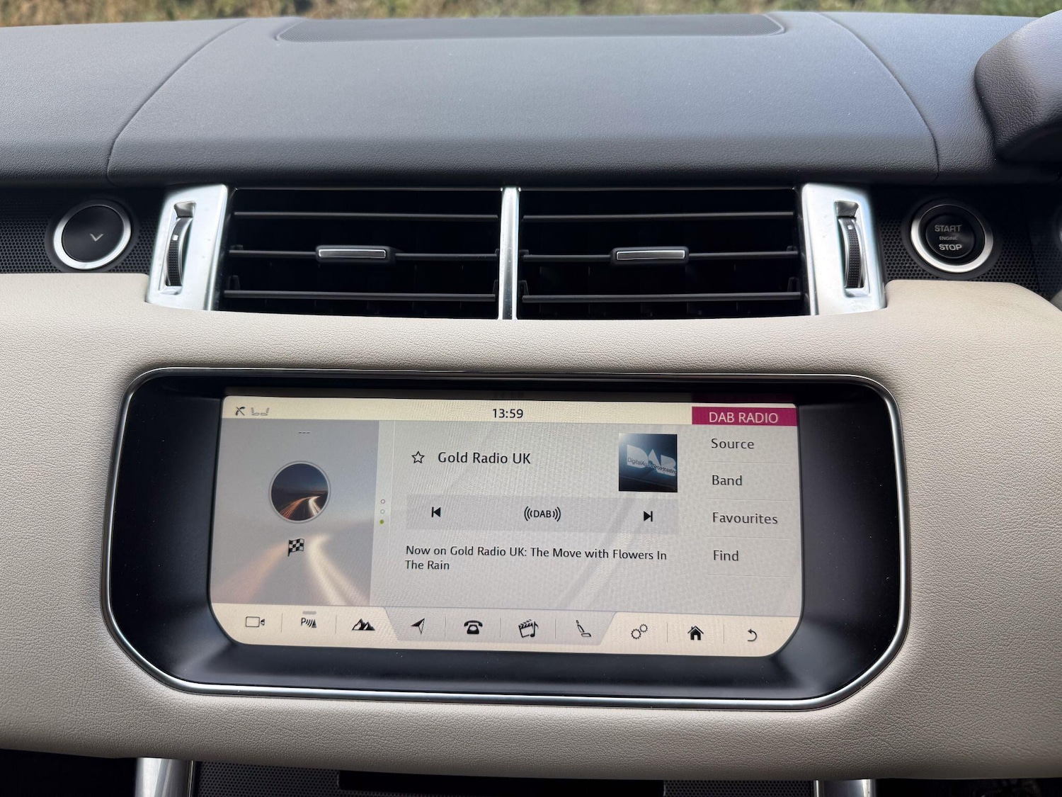 Used Land Rover Range Rover Sport 2017 for sale - 76381038: Photo 19