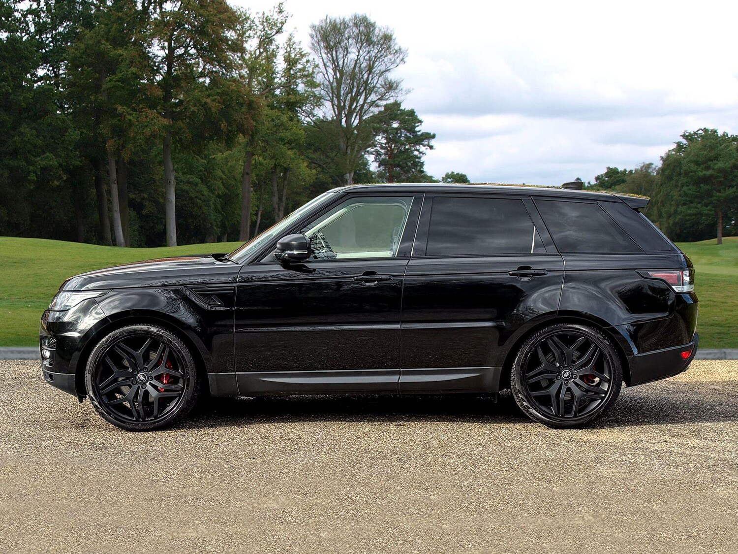 Used Land Rover Range Rover Sport 2017 for sale - 76381038: Photo 2