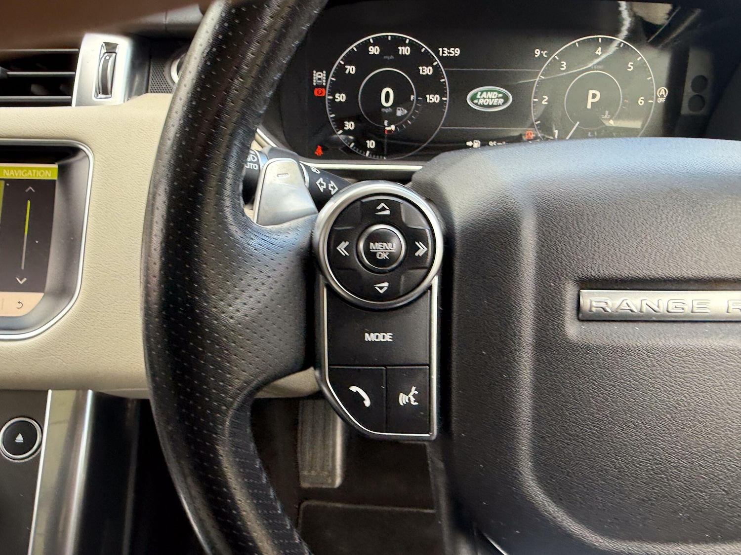 Used Land Rover Range Rover Sport 2017 for sale - 76381038: Photo 25