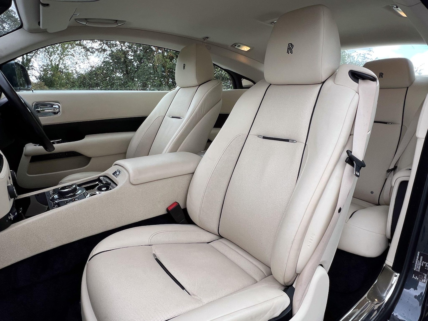 Used Rolls-Royce Wraith 2015 for sale - 75728876: Photo 14