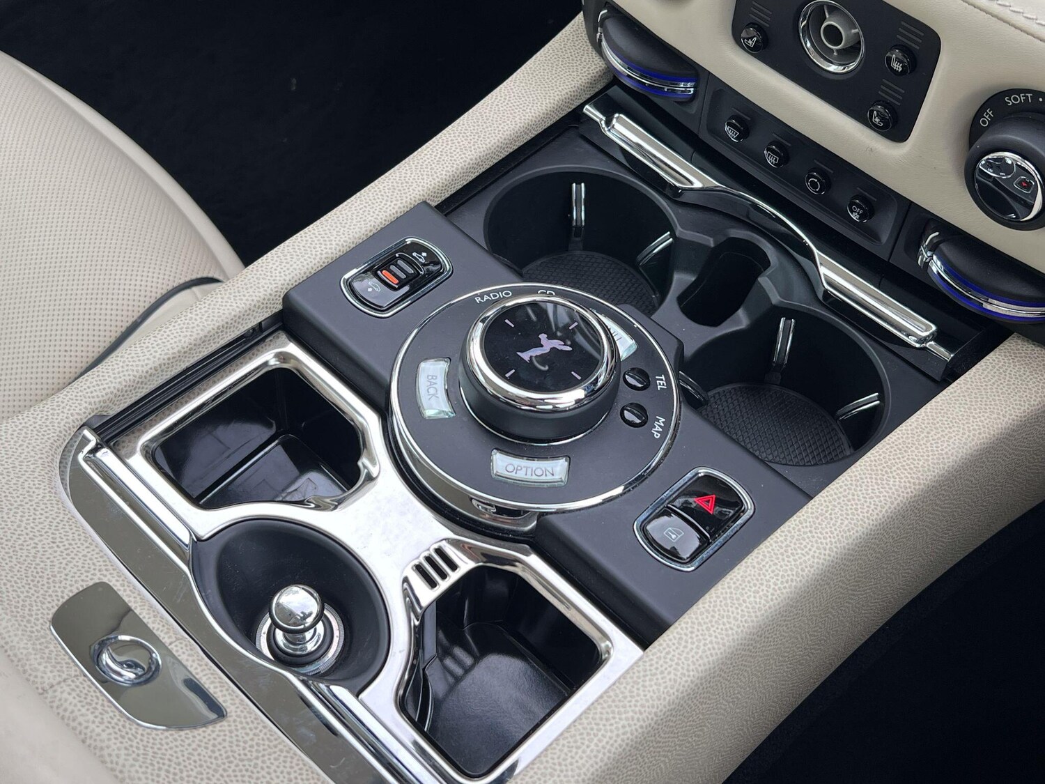 Used Rolls-Royce Wraith 2015 for sale - 75728876: Photo 29