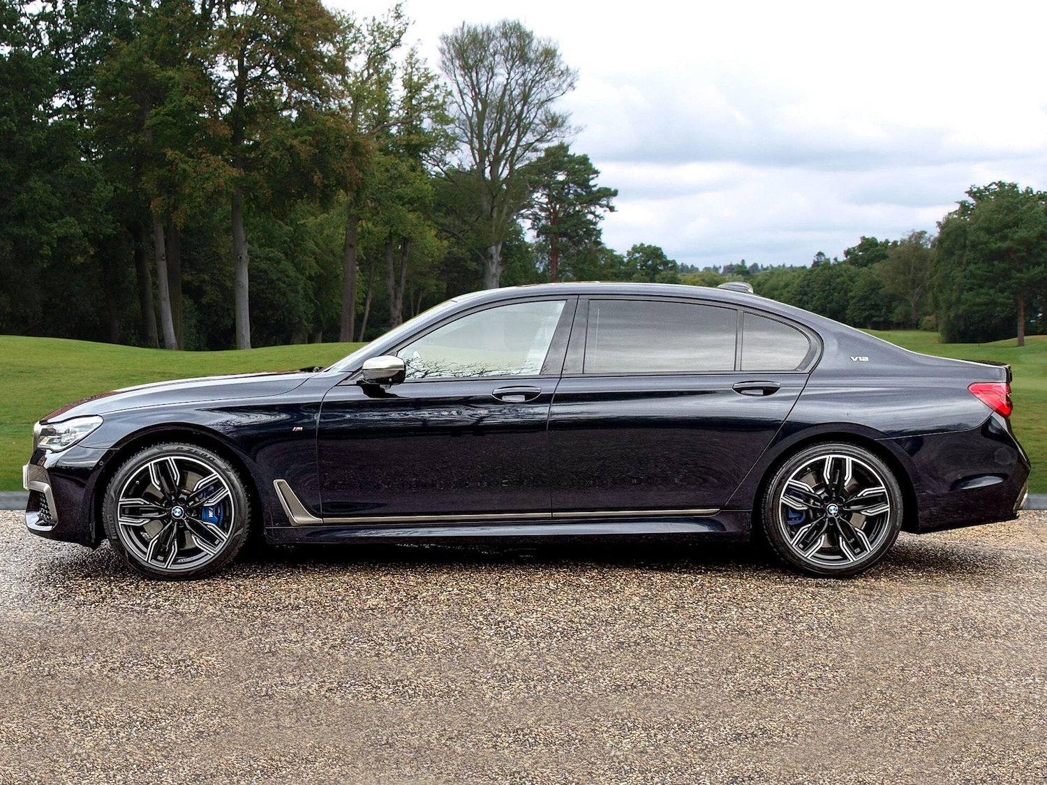 Used BMW 7 Series for sale - 76993083: Photo 2