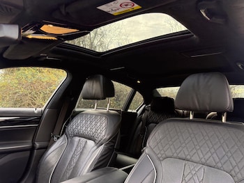 Used BMW 7 Series 2018 for sale - 76993083: Photo