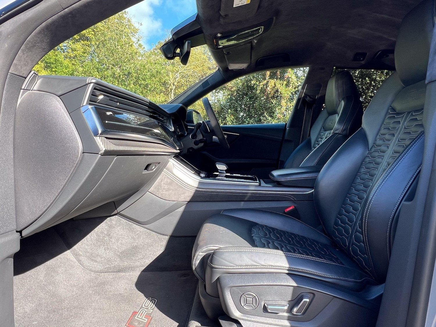 Used Audi RS Q8 2021 for sale - 75964853: Photo 3