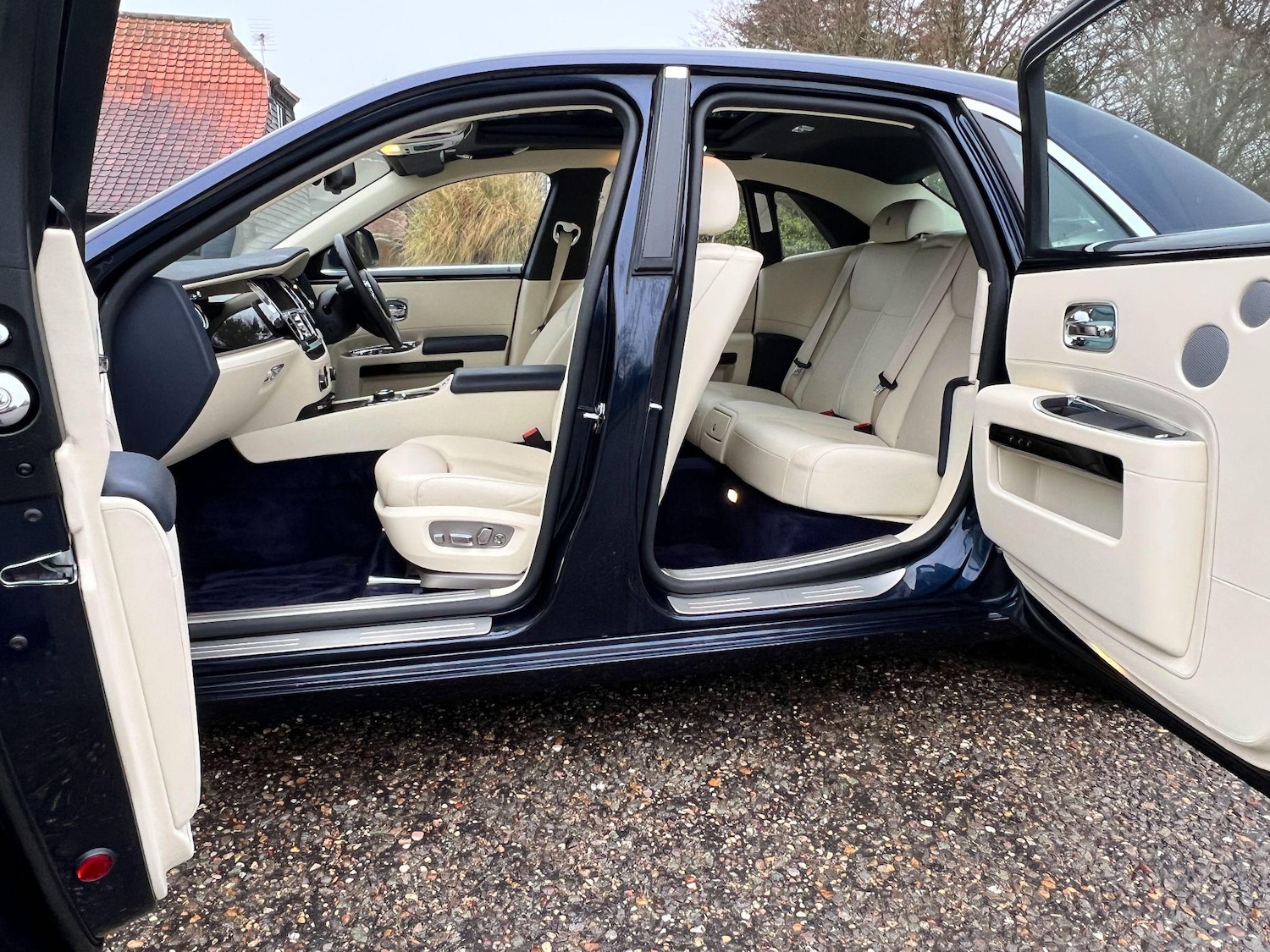 Used Rolls-Royce Ghost for sale - 76996031: Photo 10