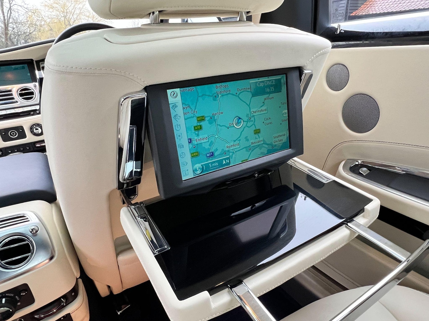 Used Rolls-Royce Ghost for sale - 76996031: Photo 17