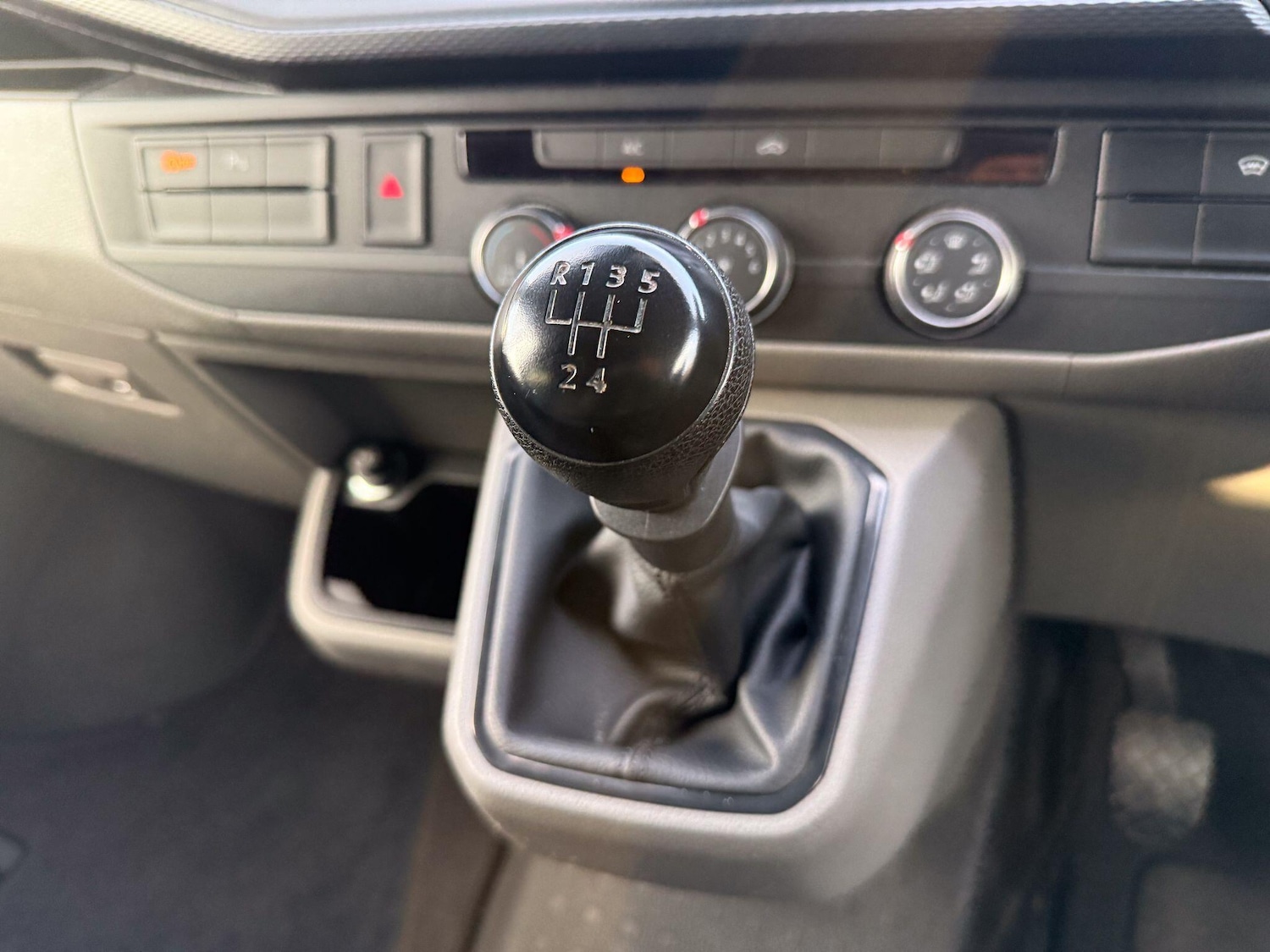 Used Volkswagen Transporter 2021 for sale - 77191515: Photo 25