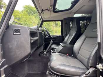 Used Land Rover Defender 90 2013 for sale - 75339447: Photo