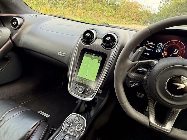 Used McLaren 570S 2018 for sale - 76072681: Photo 12