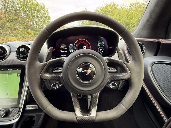 Used McLaren 570S 2018 for sale - 76072681: Photo 13