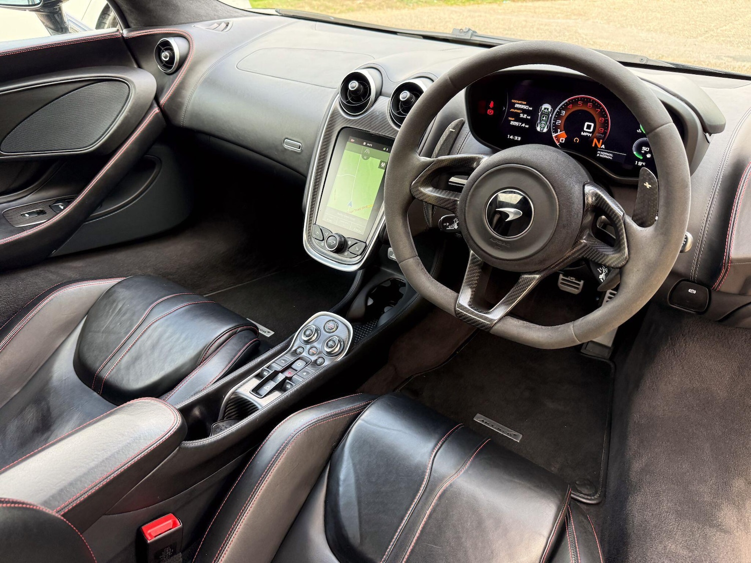 Used McLaren 570S 2018 for sale - 76072681: Photo 23