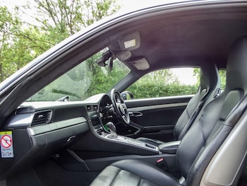 Used Porsche 911 2016 for sale - 79025827: Photo
