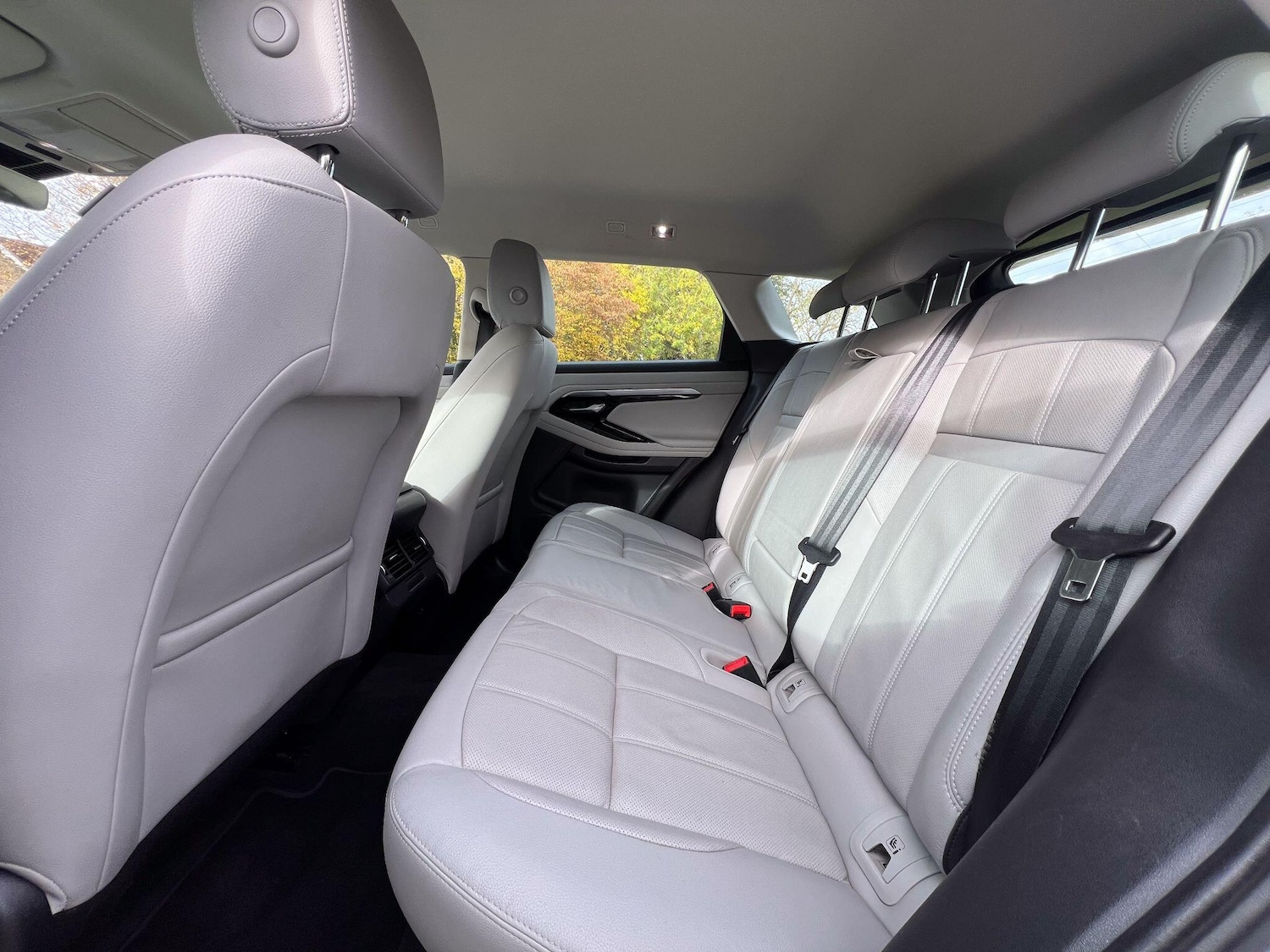 Used Land Rover Range Rover Evoque 2021 for sale - 76314358: Photo 16
