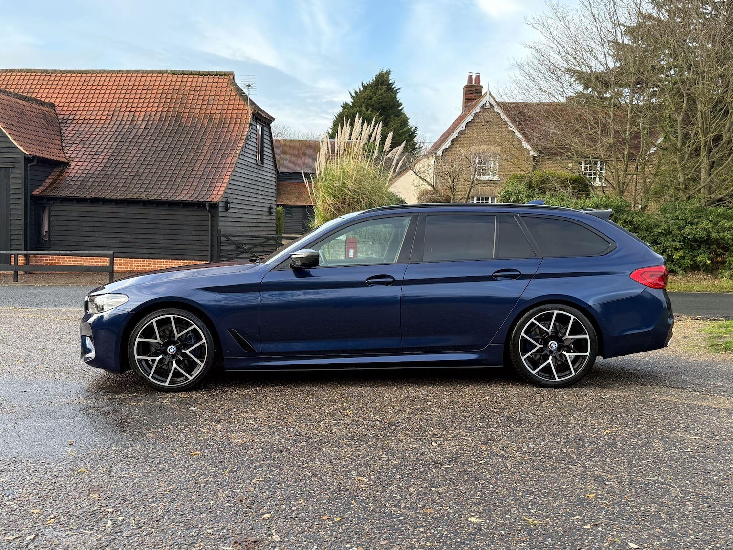 Used BMW 5 Series 2018 for sale - 76886191: Photo 2