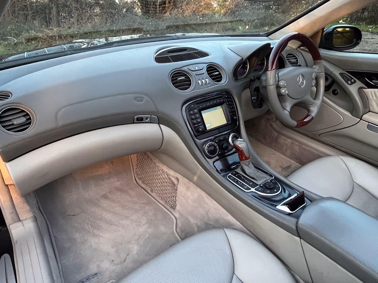 Used Mercedes-Benz SL 2003 for sale - 77143239: Photo 12