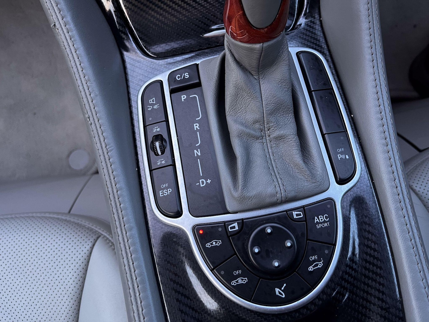 Used Mercedes-Benz SL 2003 for sale - 77143239: Photo 19