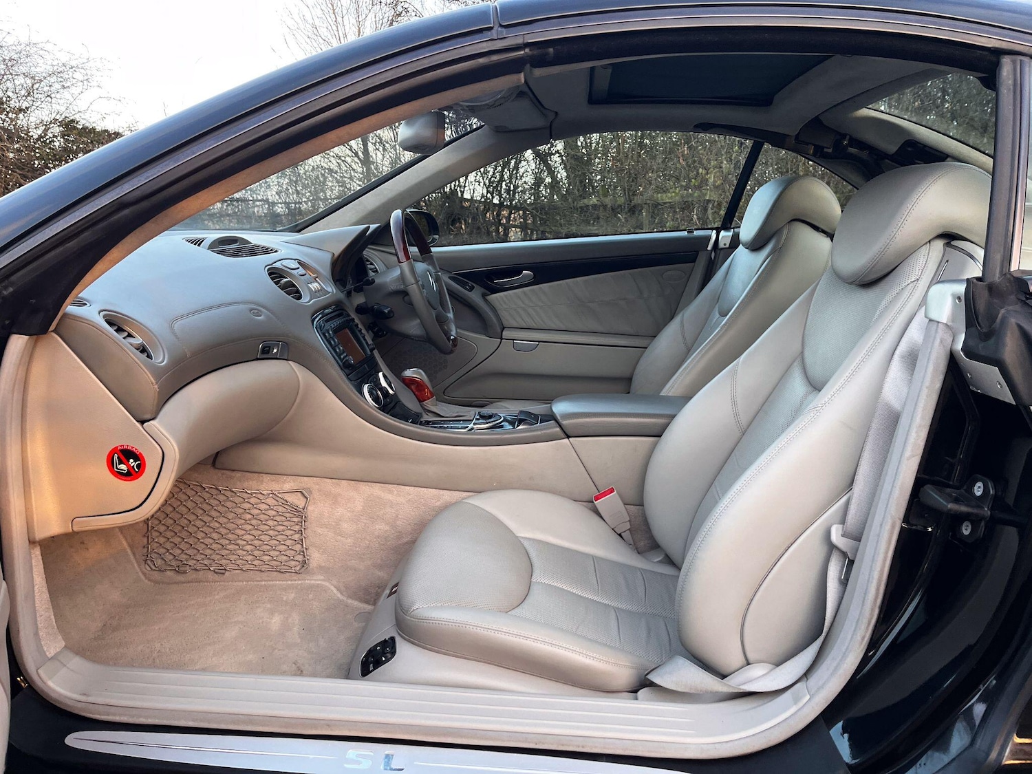 Used Mercedes-Benz SL 2003 for sale - 77143239: Photo 3