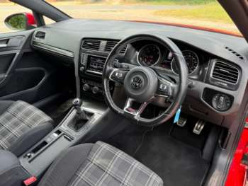 Used Volkswagen Golf 2015 for sale - 74822270: Photo