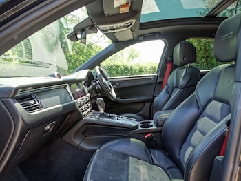 Used Porsche Macan 2020 for sale - 78740820: Photo