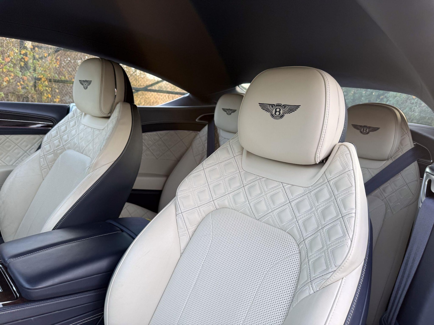 Used Bentley Continental 2018 for sale - 76926813: Photo 11