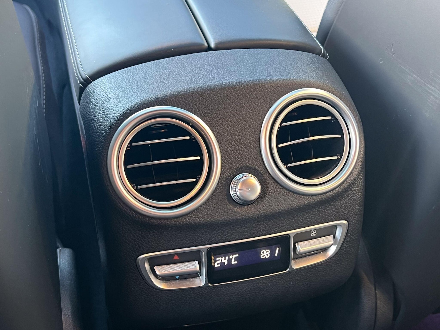 Used Mercedes-Benz GLC 2021 for sale - 77119913: Photo 18