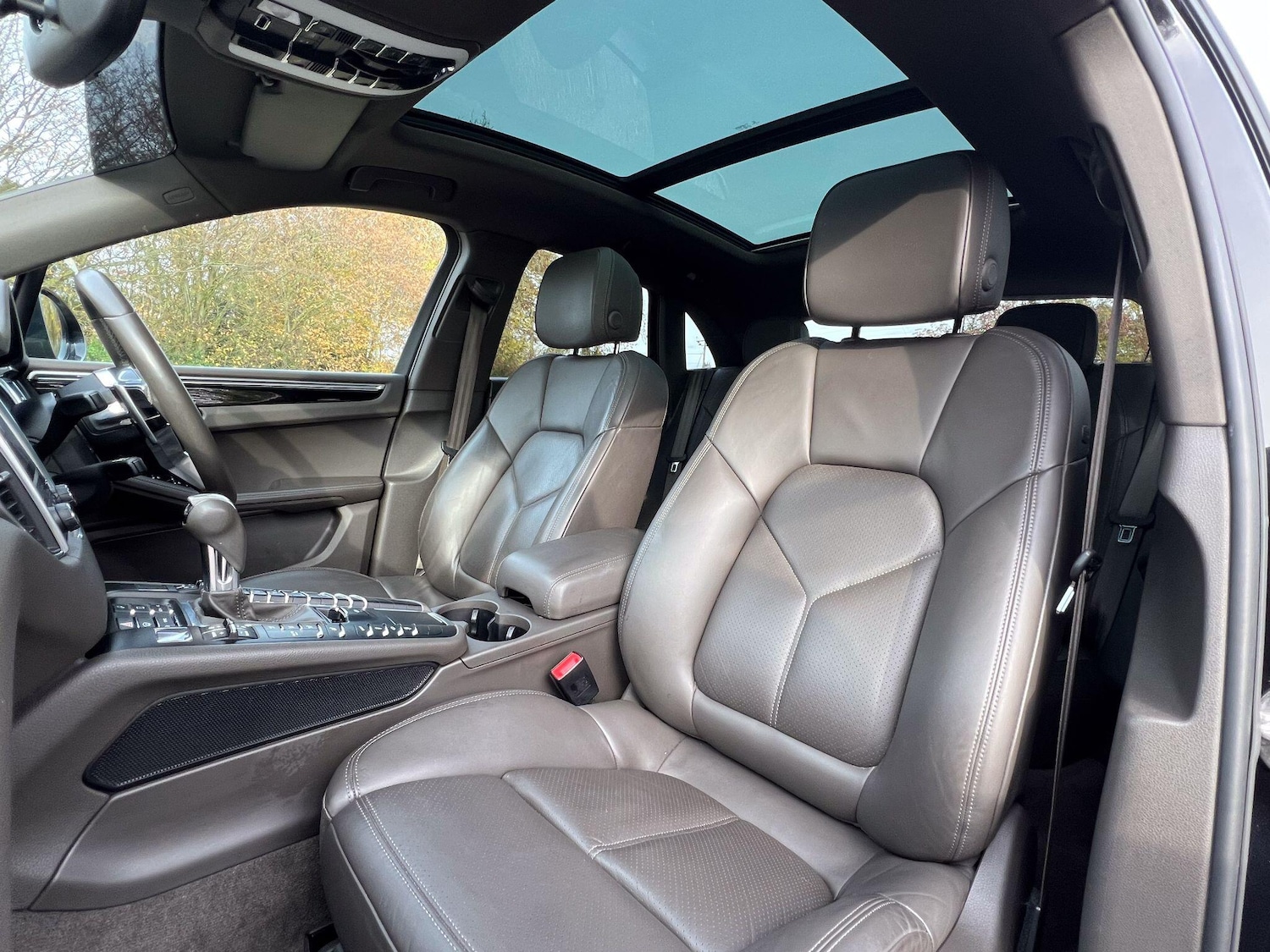 Used Porsche Macan 2017 for sale - 76499562: Photo 12