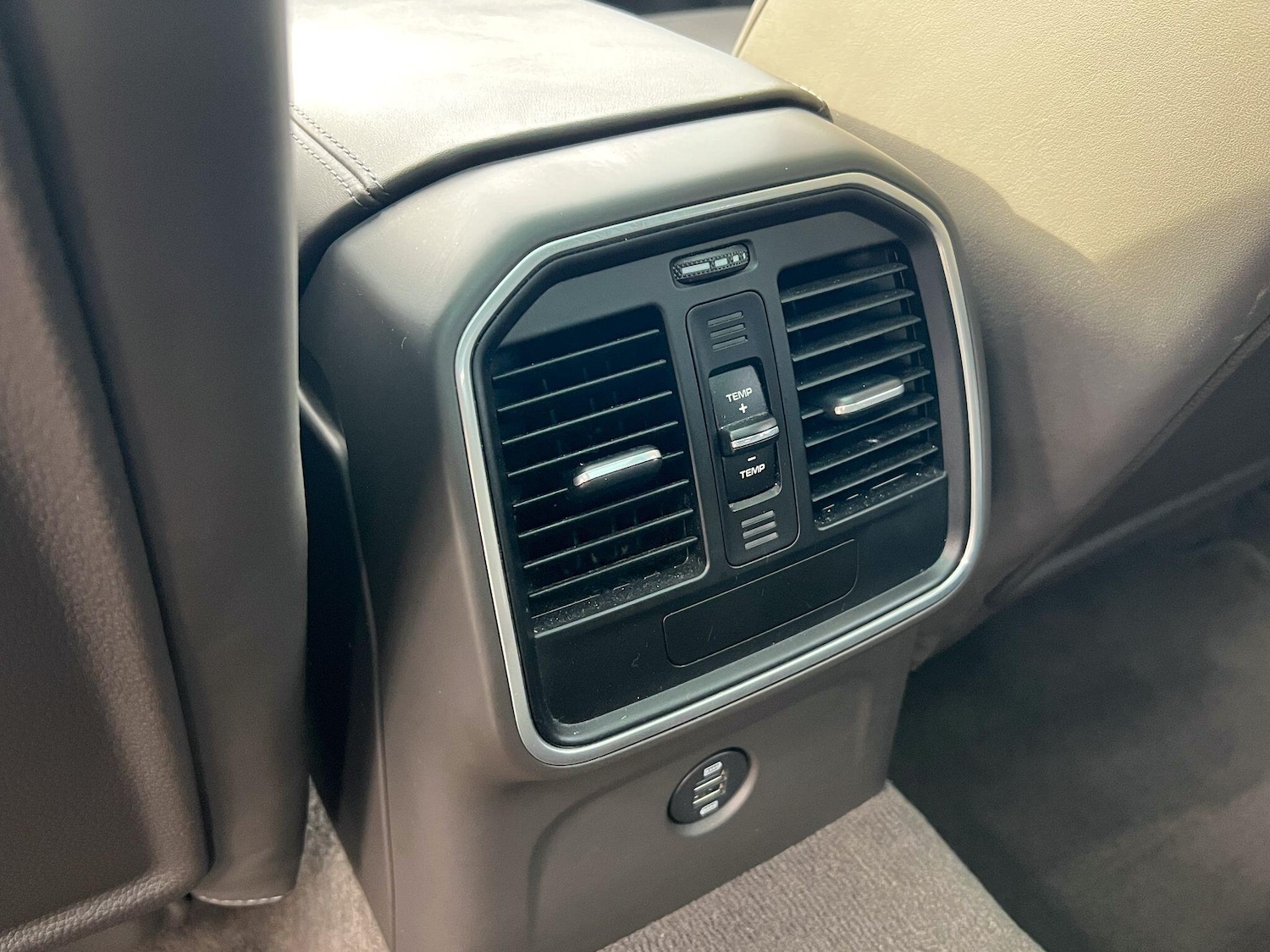 Used Porsche Macan 2017 for sale - 76499562: Photo 14