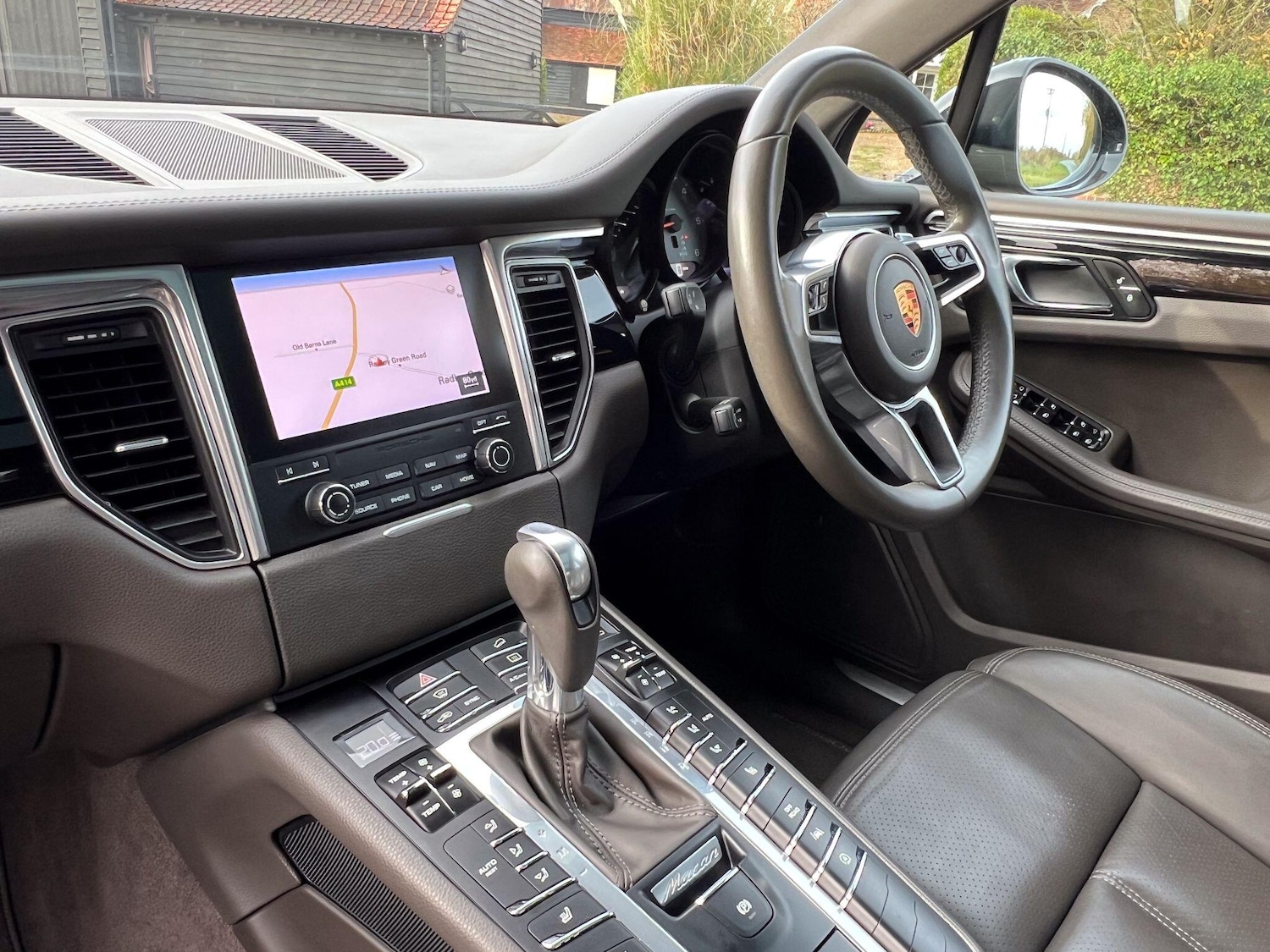 Used Porsche Macan 2017 for sale - 76499562: Photo 16