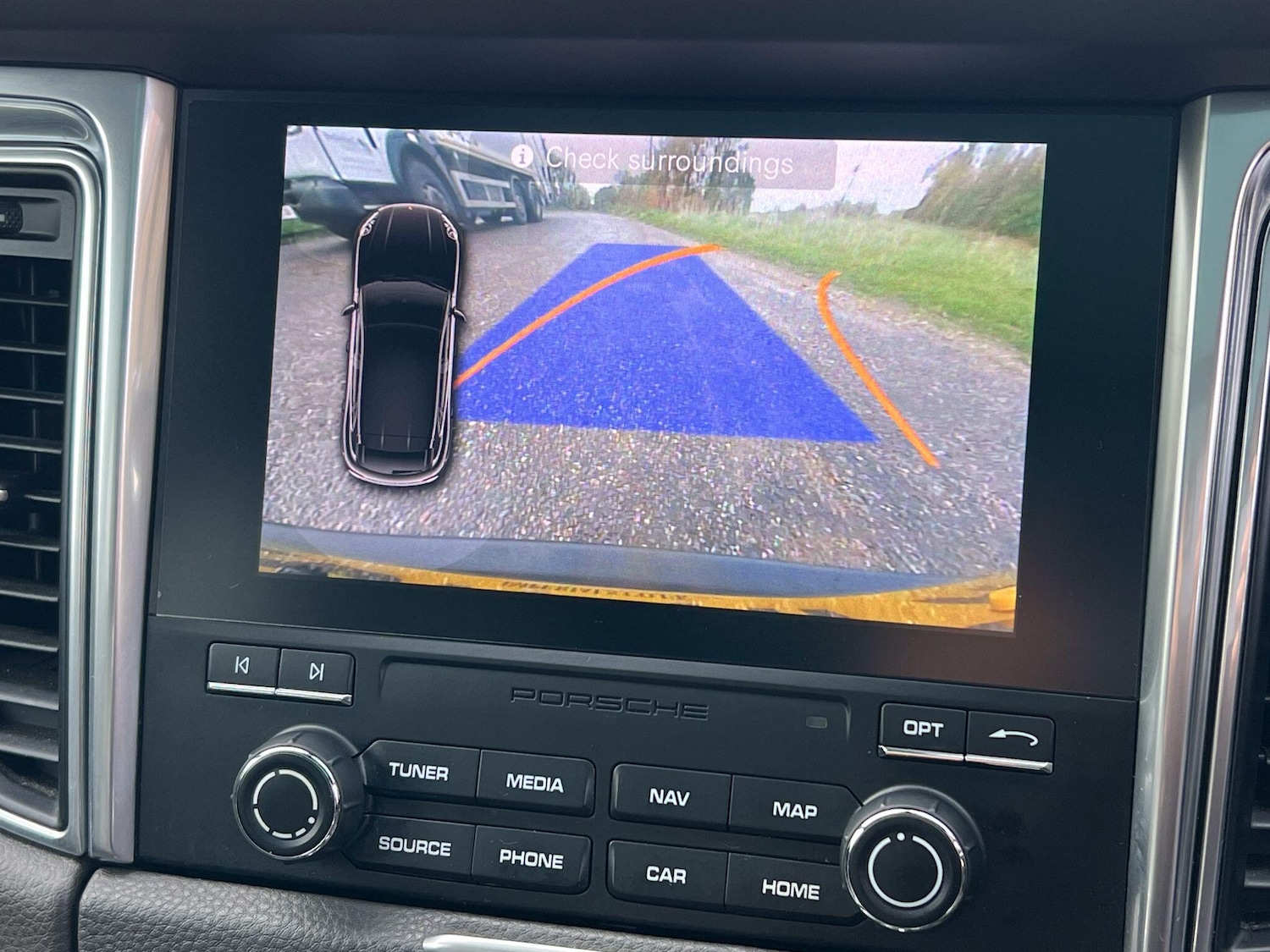 Used Porsche Macan 2017 for sale - 76499562: Photo 25