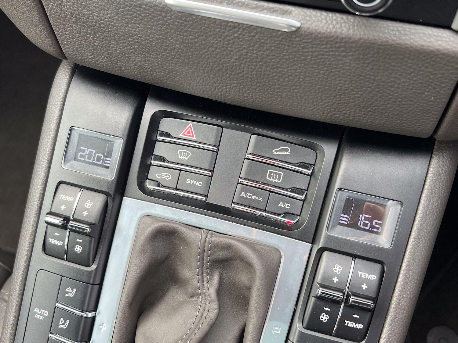 Used Porsche Macan 2017 for sale - 76499562: Photo 35