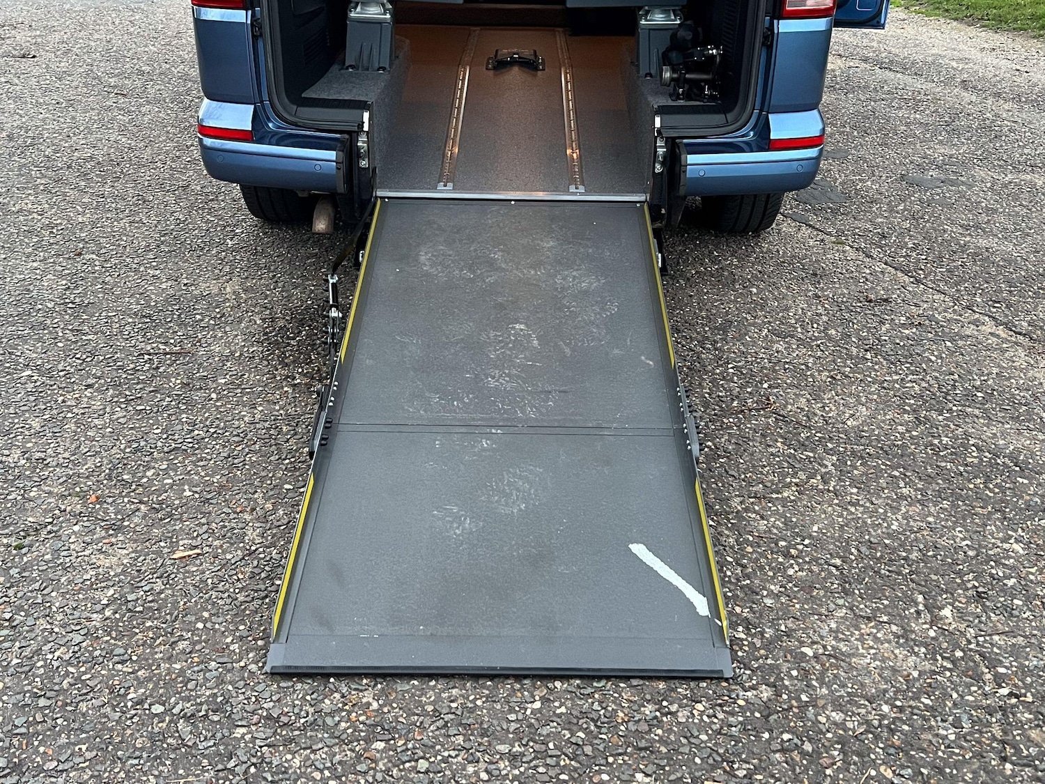 Used Volkswagen Transporter Shuttle 2018 for sale - 76613006: Photo 25